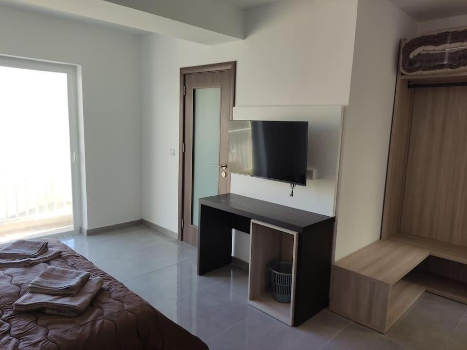 Апартаменты Sorriso Flat N.9 - Entire Unit Сент-Полс-Бей Экстерьер фото